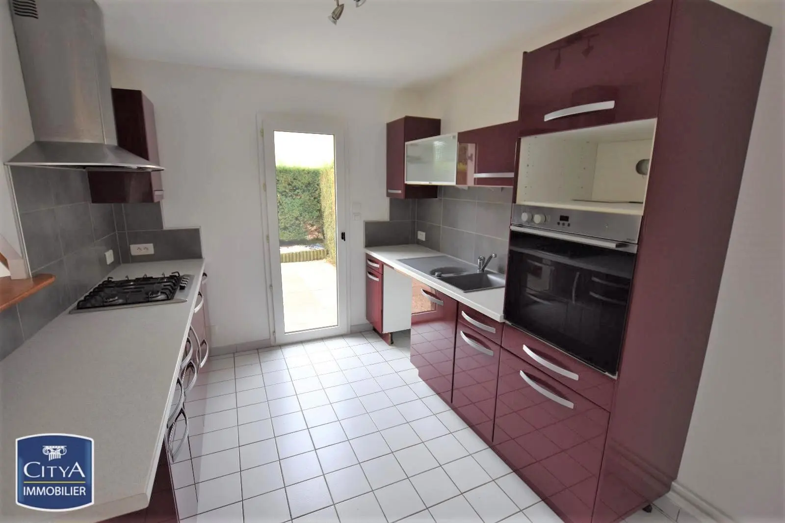 Photo 1 Maison 4 pièces 82.3m²