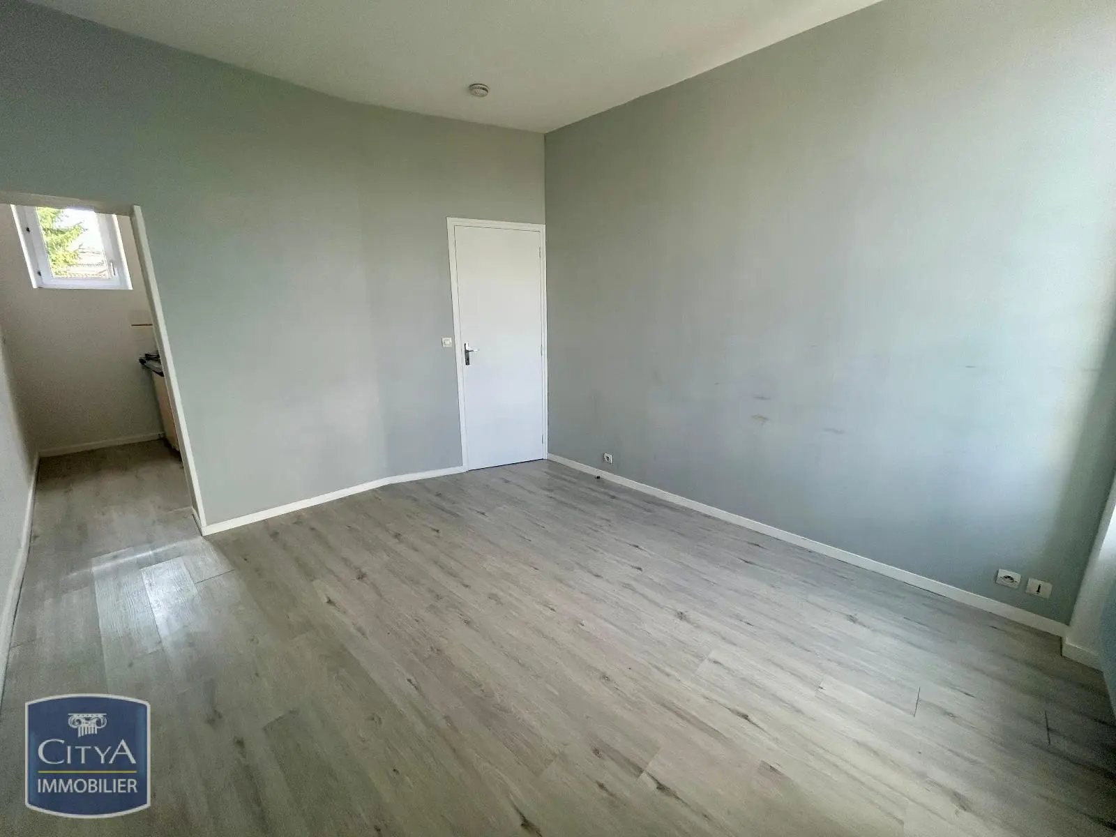 Photo 3 Appartement 2 pièces 33m²