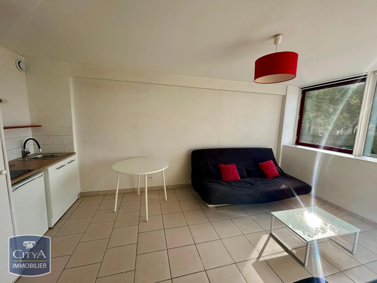 Photo 2 Appartement 1 pièce 26.86m²