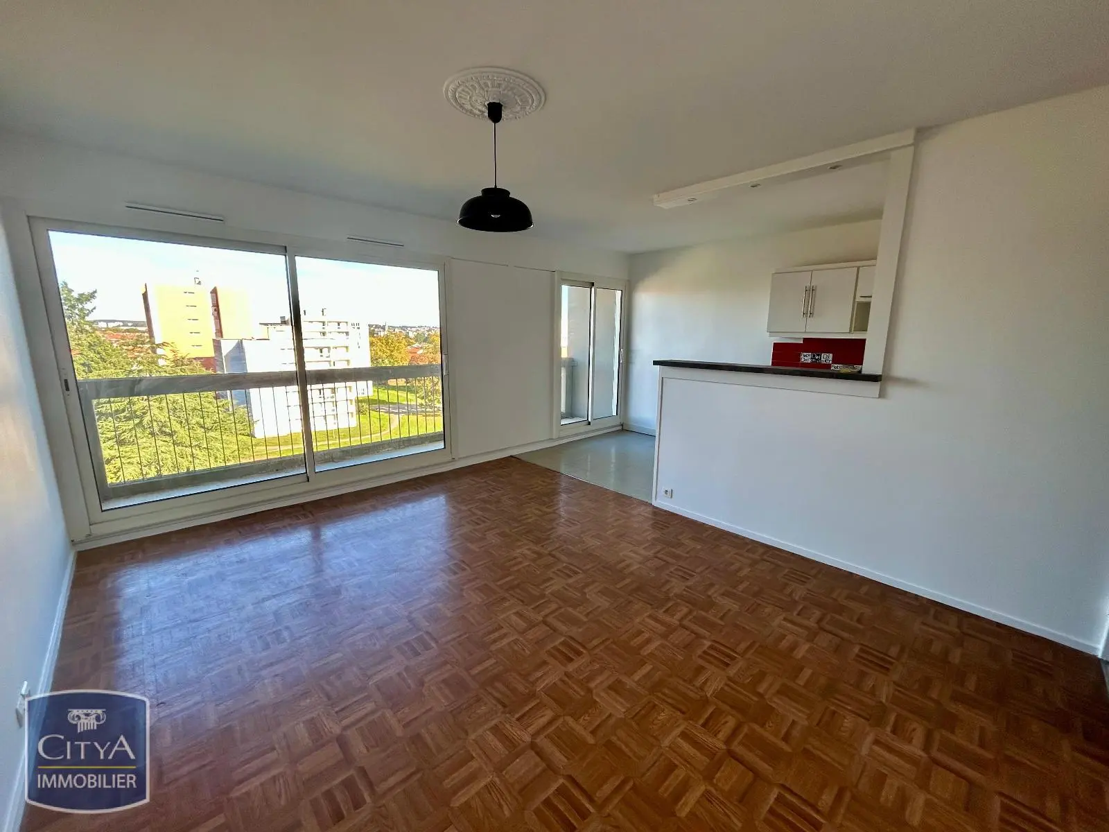 Photo 1 Appartement 2 pièces 53.86m²