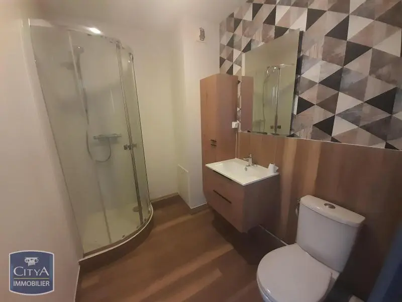 Photo 3 Appartement 1 pièce 27.39m²