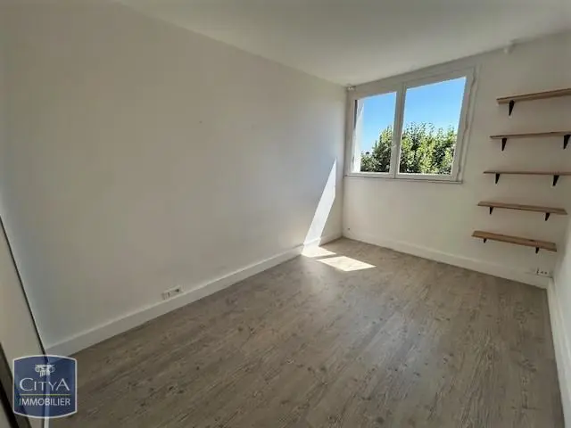 Photo 11 Appartement 4 pièces 65.96m²