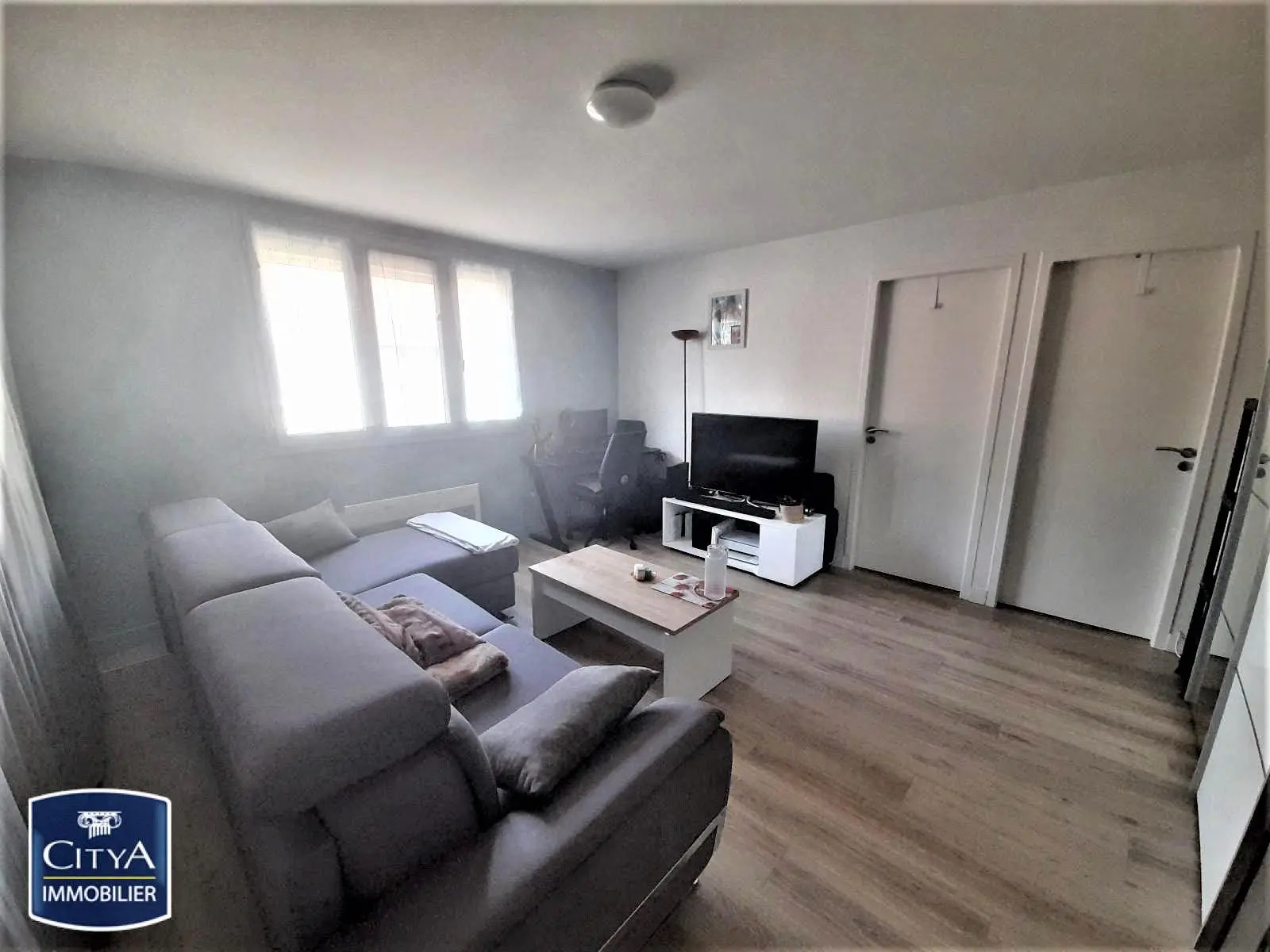 Photo 4 Appartement 1 pièce 31.8m²