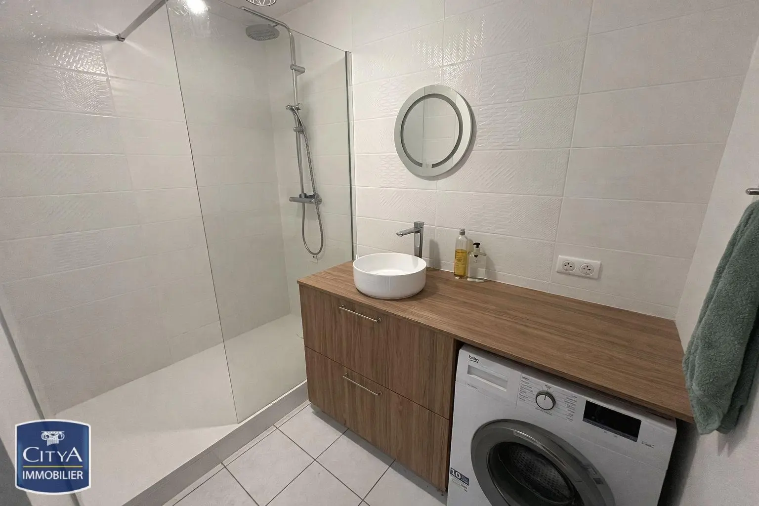 Photo 3 Appartement 1 pièce 9m²