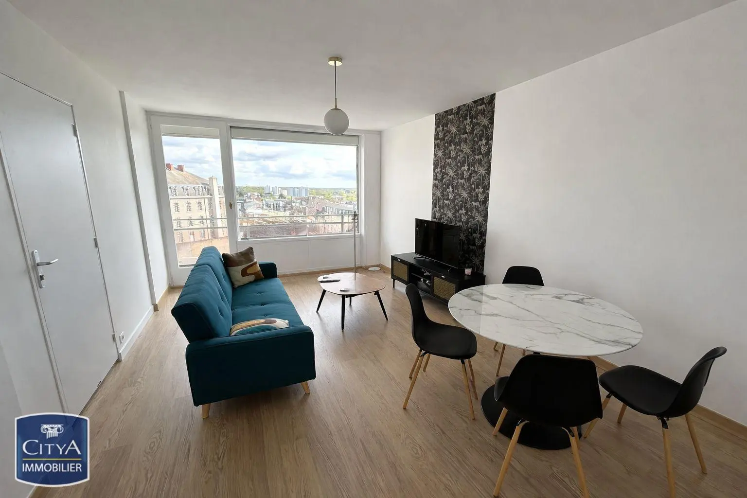 Photo 1 Appartement 1 pièce 9m²
