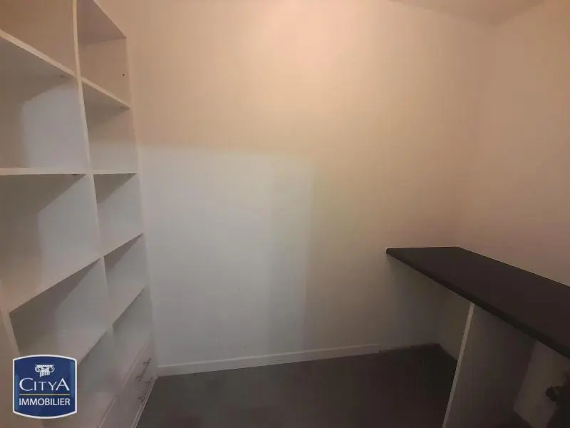 Photo 10 Appartement 4 pièces 76.65m²