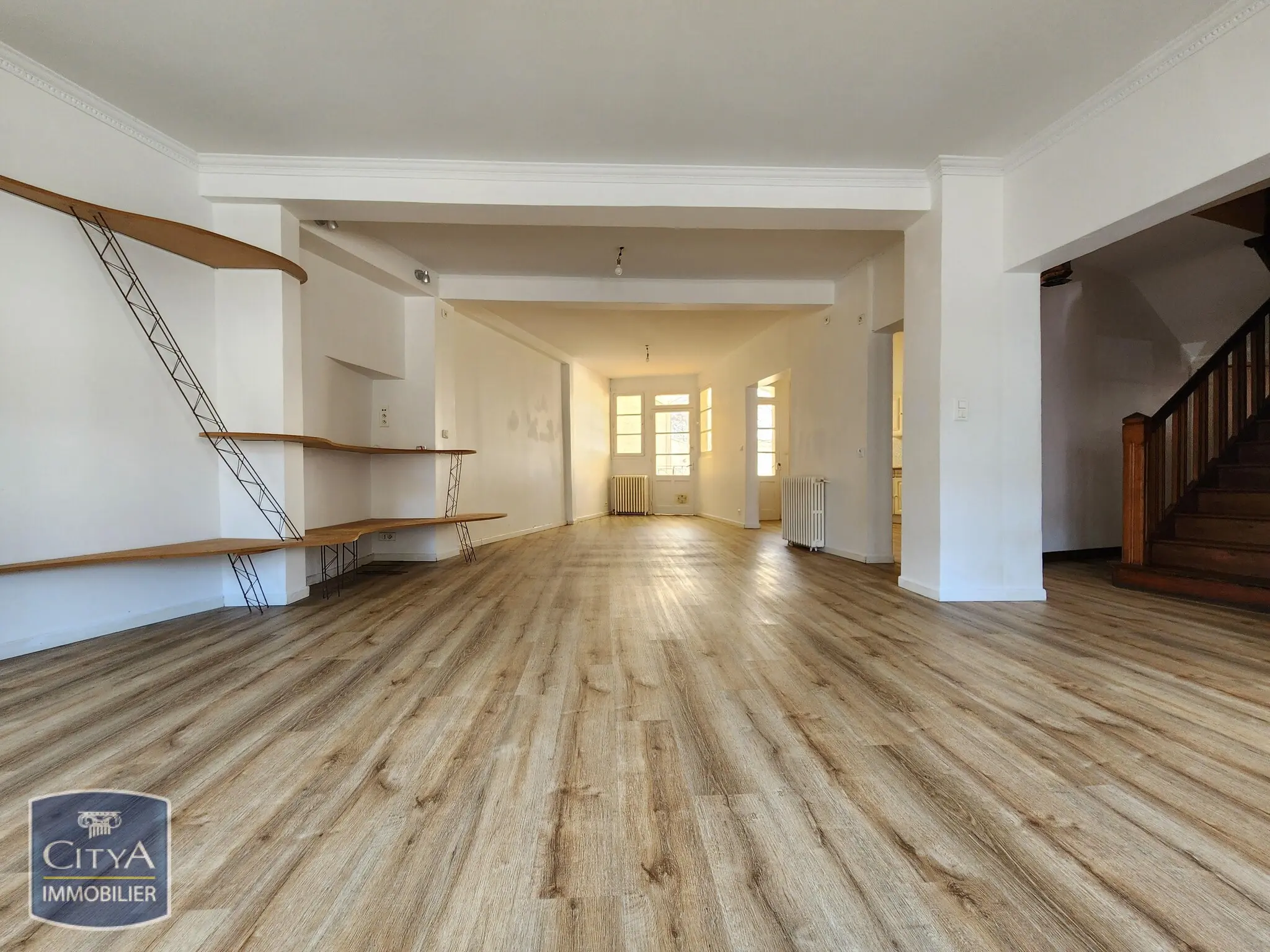 Photo 3 Maison 7 pièces 165m²