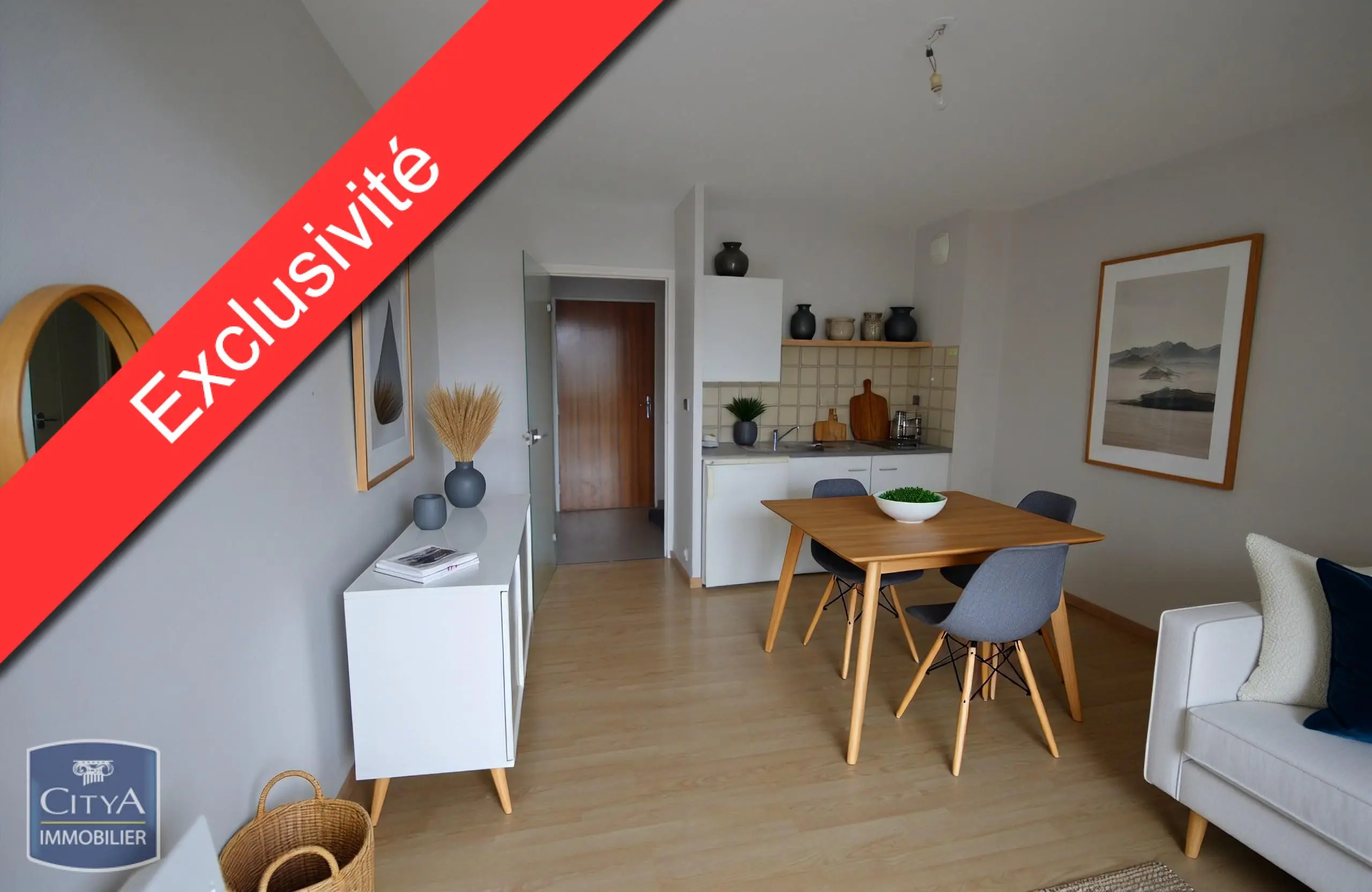 Photo 1 Appartement 1 pièce 21.6m²