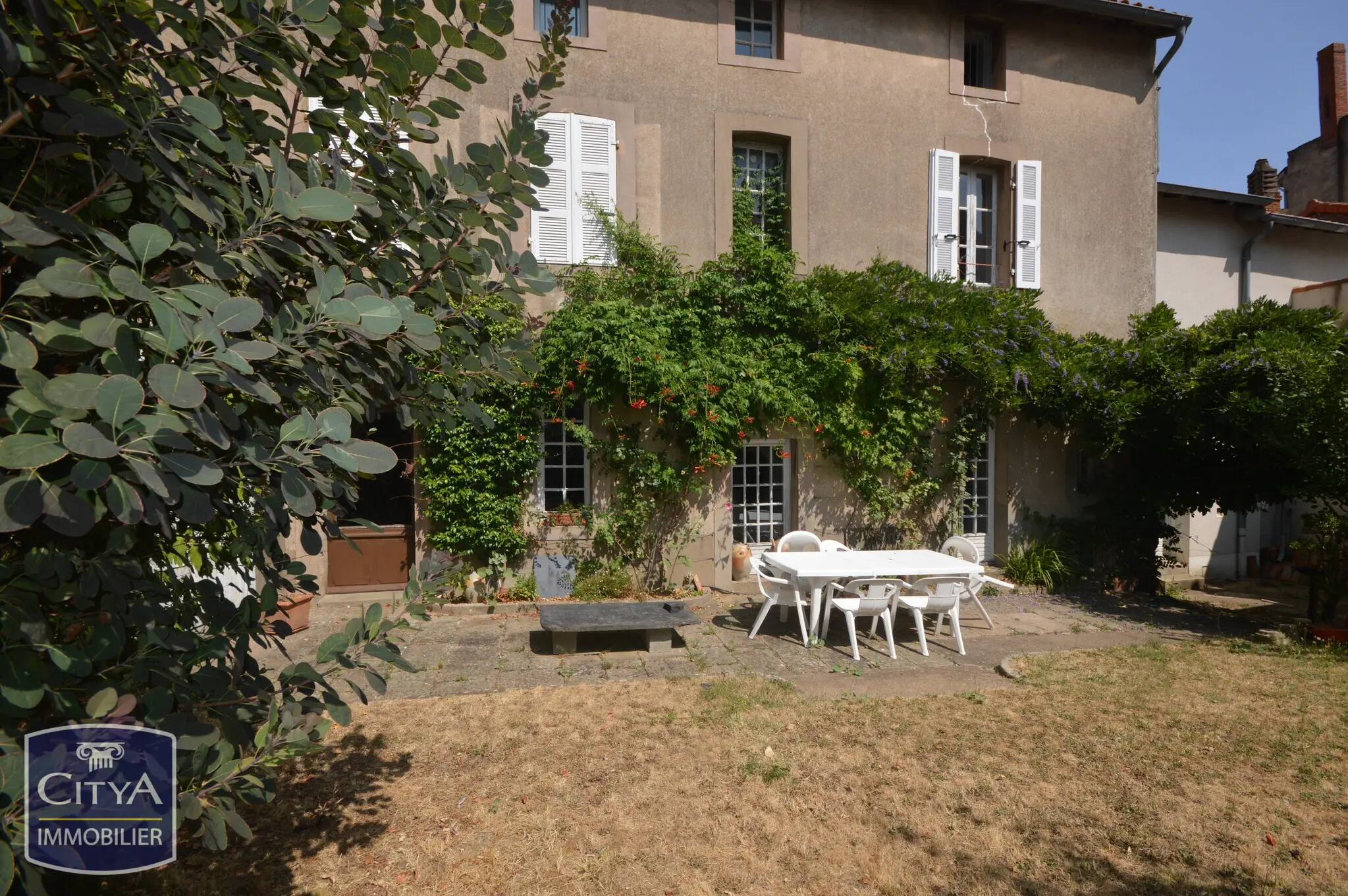 Photo 8 Maison 10 pièces 258m²