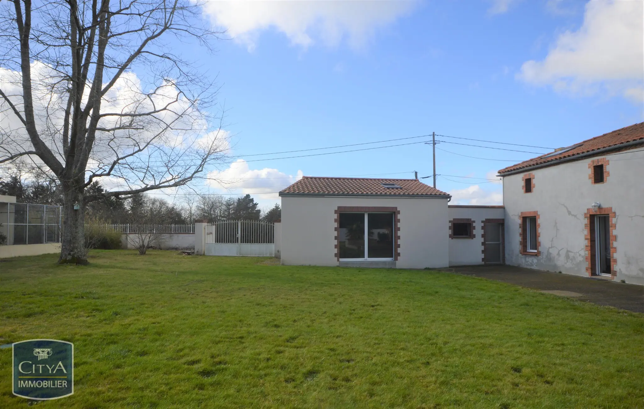 Photo 1 Maison 7 pièces 150m²