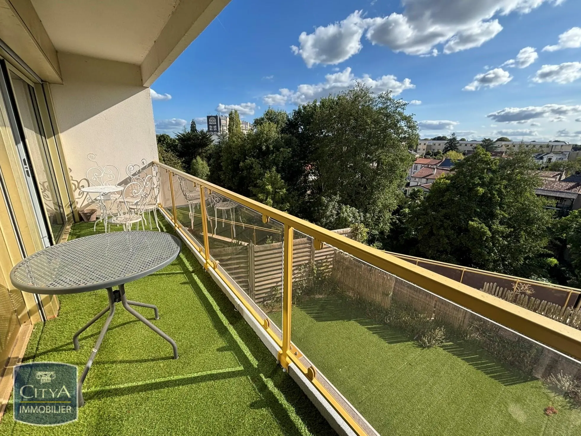 Photo 1 Appartement 5 pièces 114m²