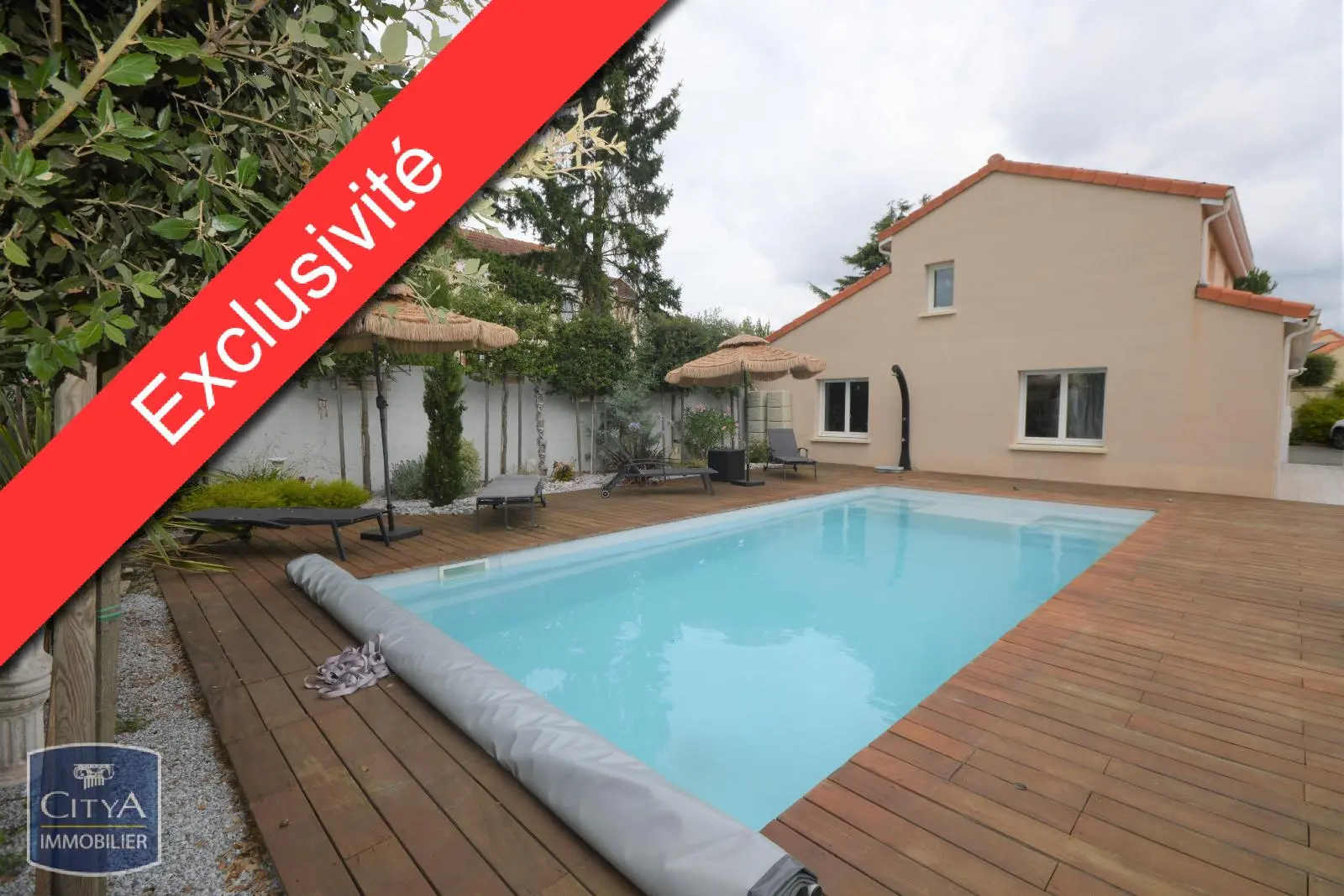 Photo 1 Maison 6 pièces 115m²