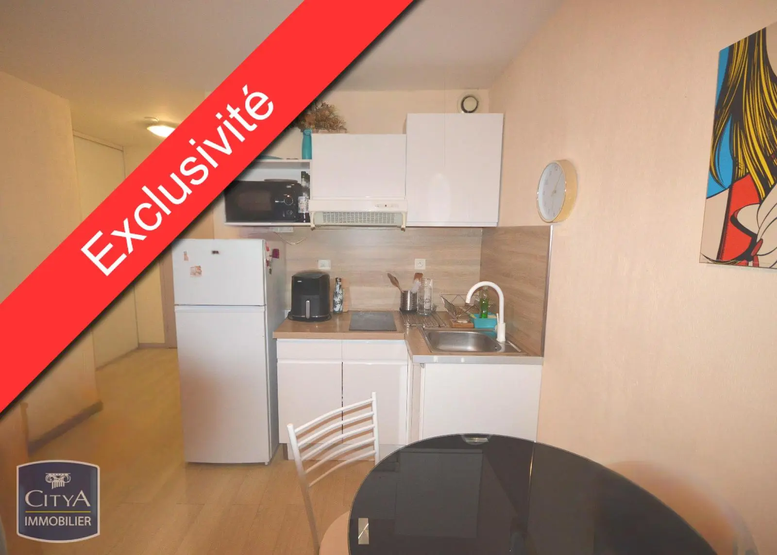 Photo 1 Appartement 1 pièce 19m²