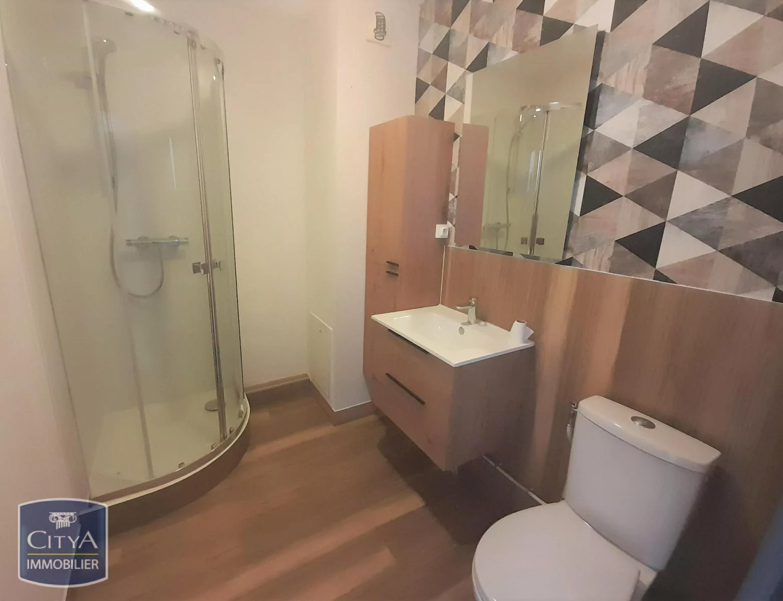 Photo 3 Appartement 1 pièce 27m²