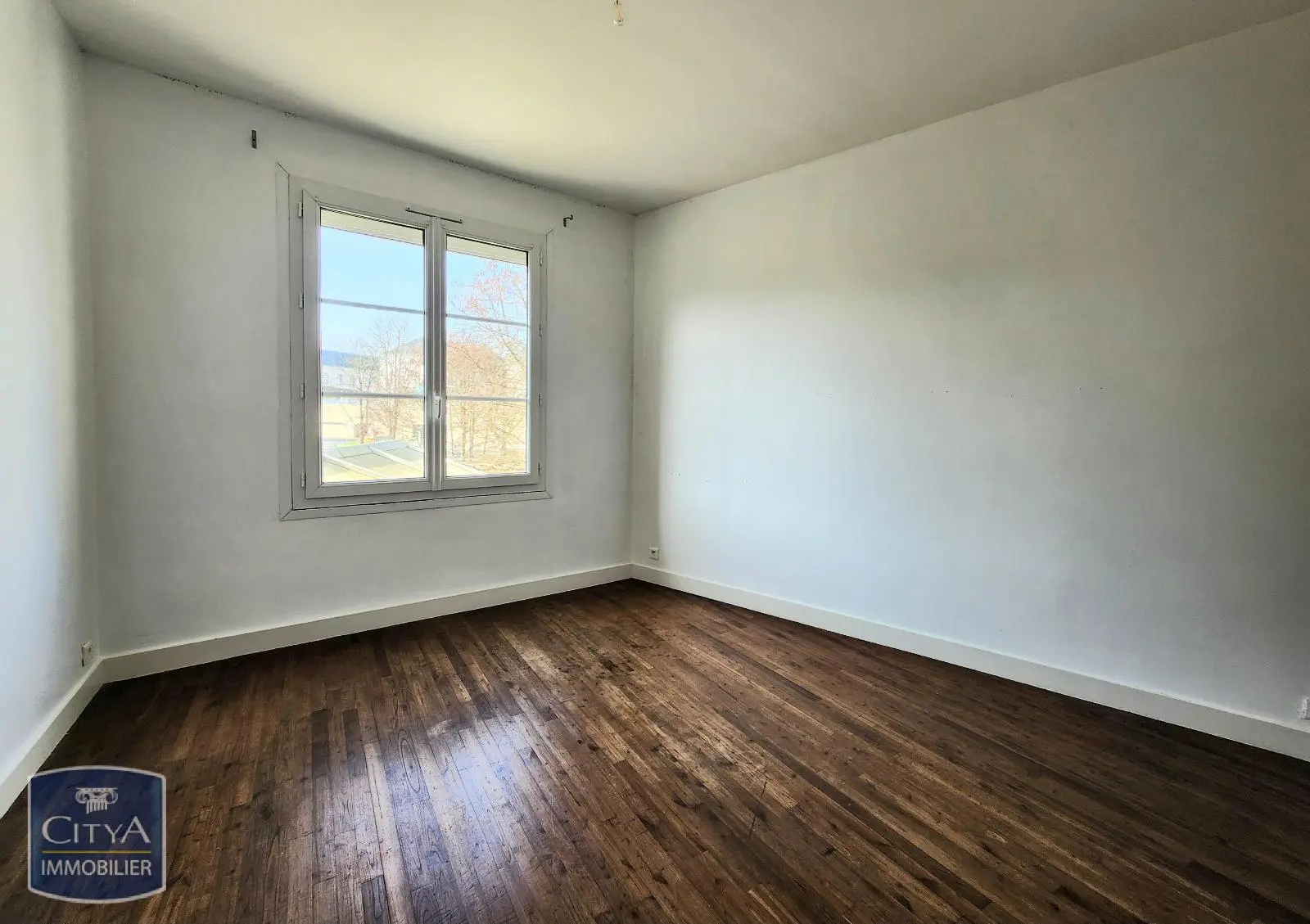 Photo 9 Maison 7 pièces 165m²