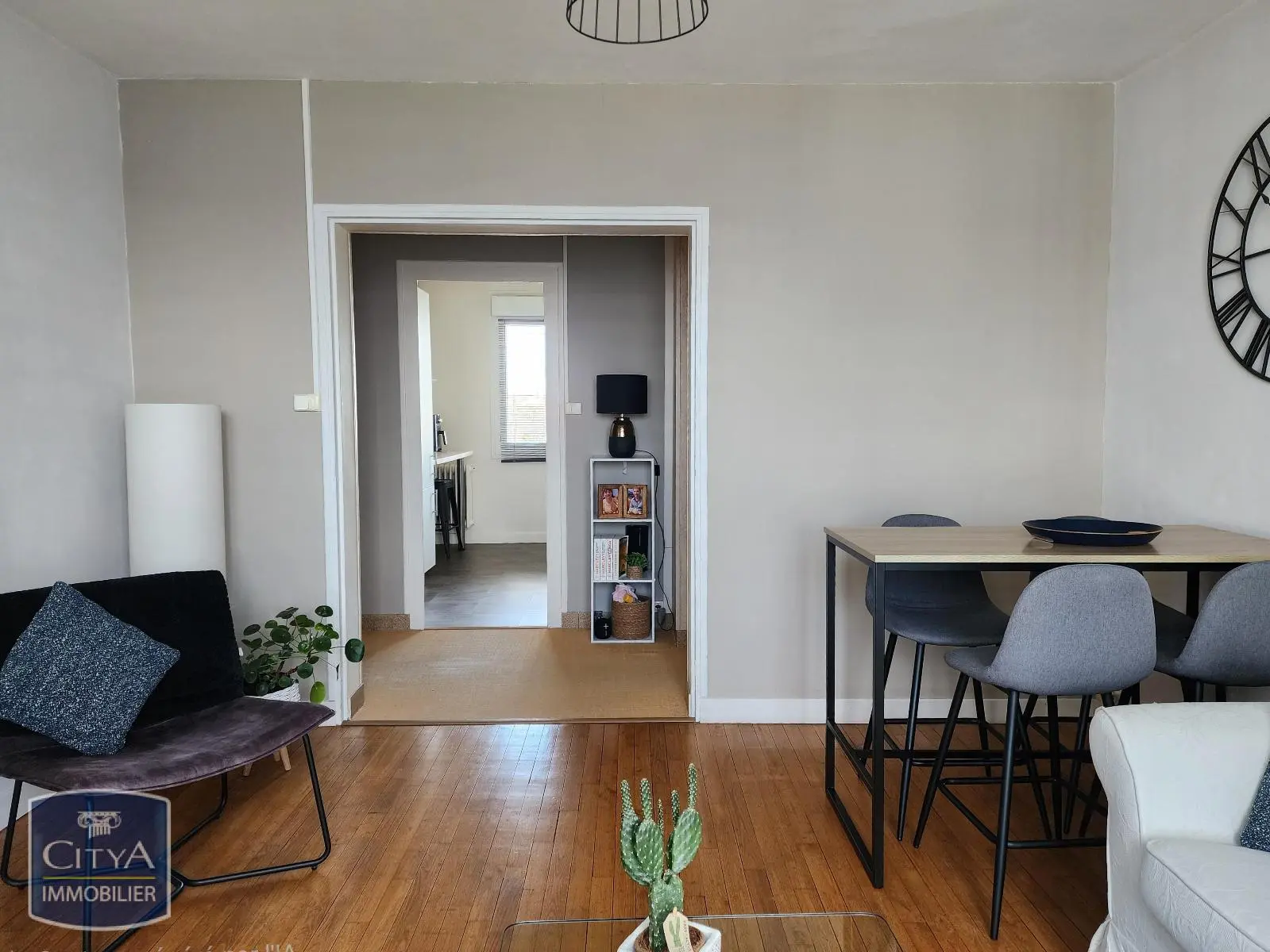 Photo 2 Appartement 3 pièces 57m²