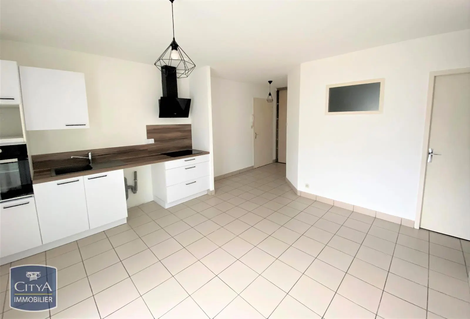 Photo 3 Appartement 3 pièces 46.82m²