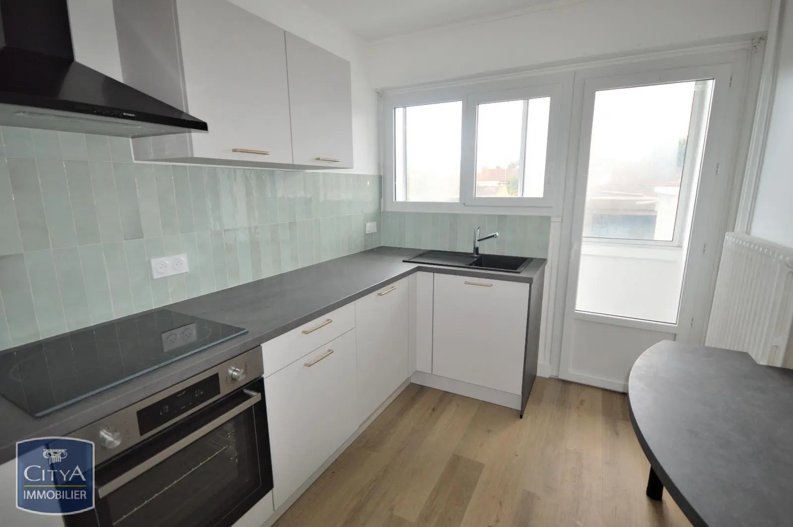 Photo 1 Appartement 4 pièces 60.58m²