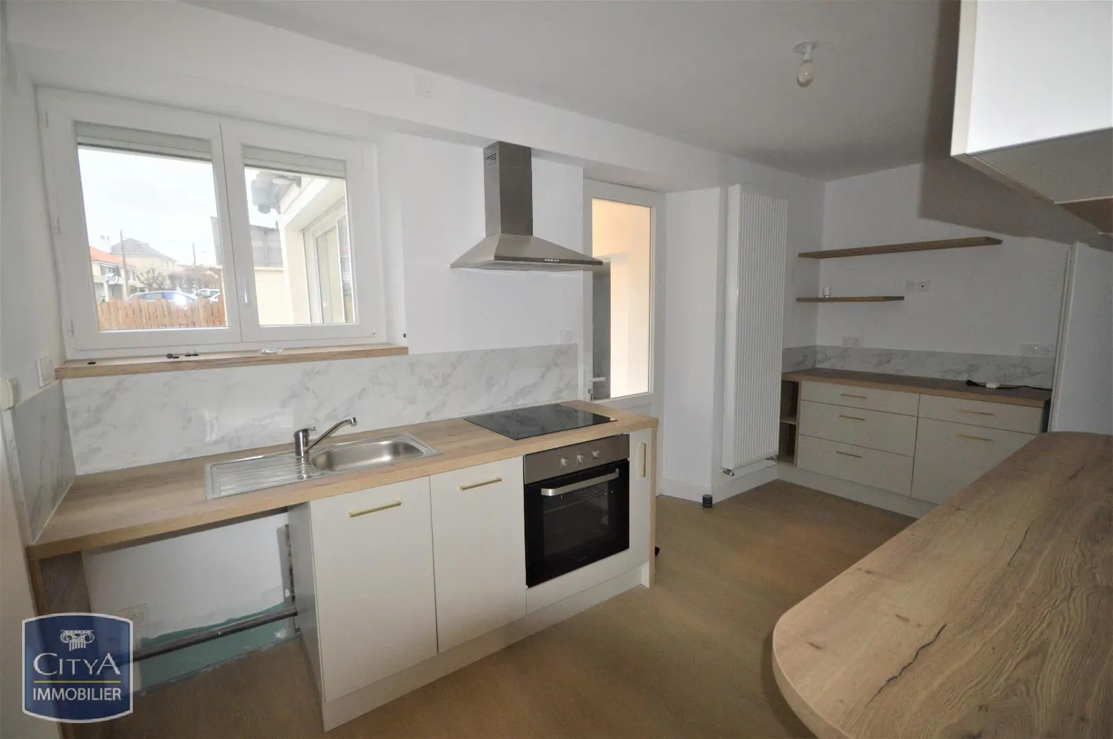 Photo 1 Maison 5 pièces 116m²