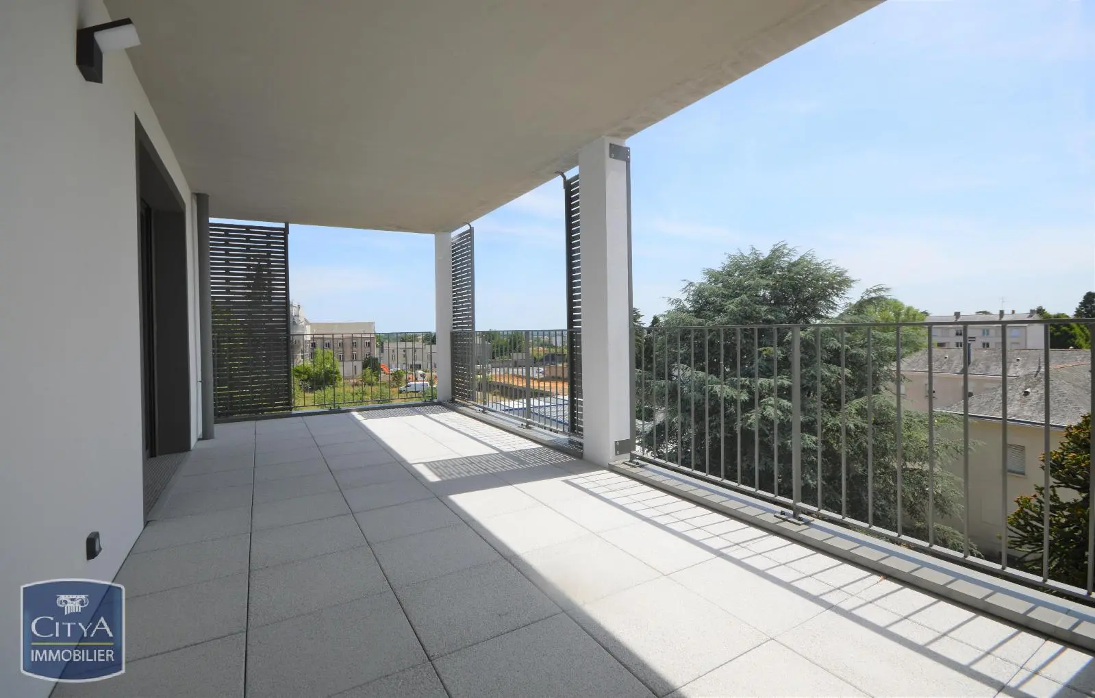Photo 1 Appartement 5 pièces 104m²
