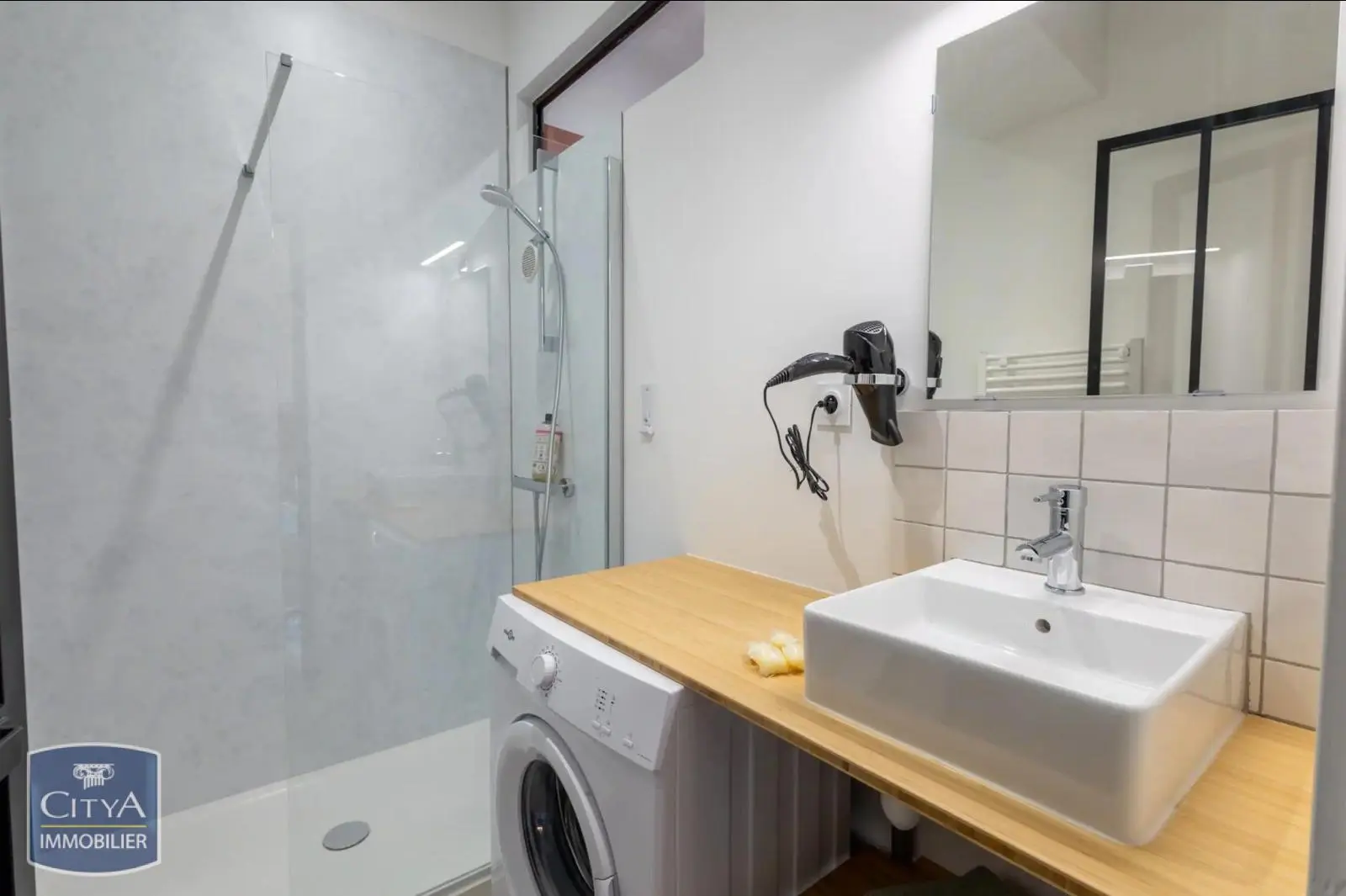 Photo 5 Immeuble 154m²