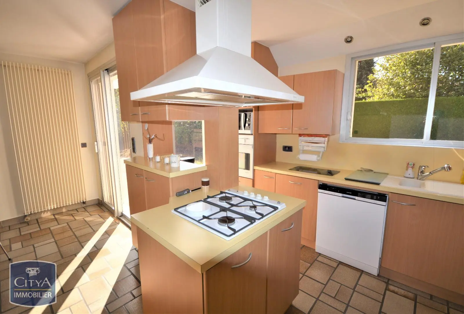 Photo 5 Maison 8 pièces 185m²