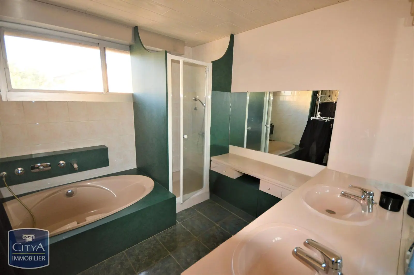 Photo 7 Maison 8 pièces 185m²