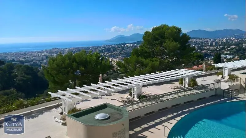 Photo 2 Appartement 3 pièces 97.2m²