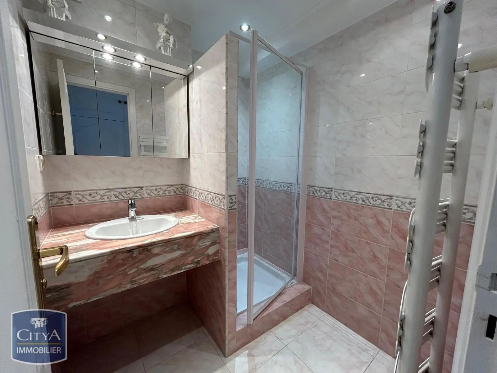 Photo 11 Appartement 3 pièces 107.5m²