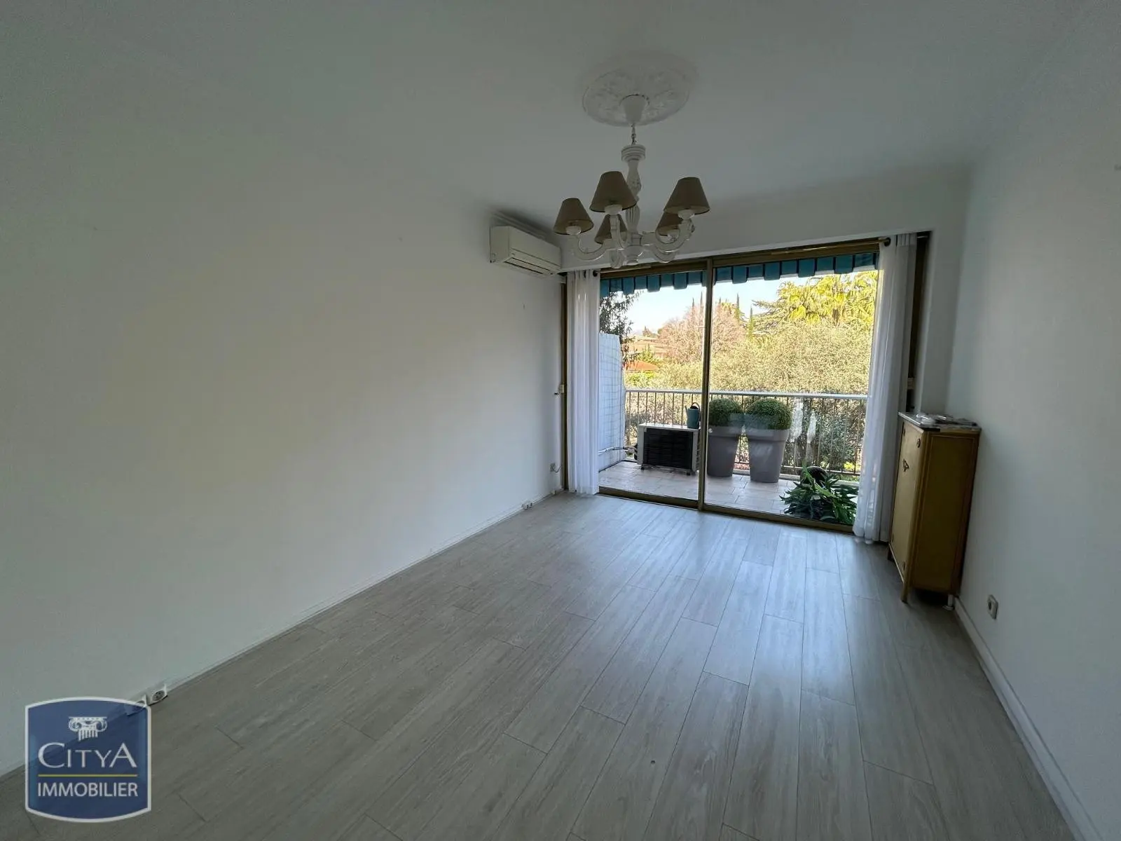 Photo 8 Appartement 3 pièces 107.5m²