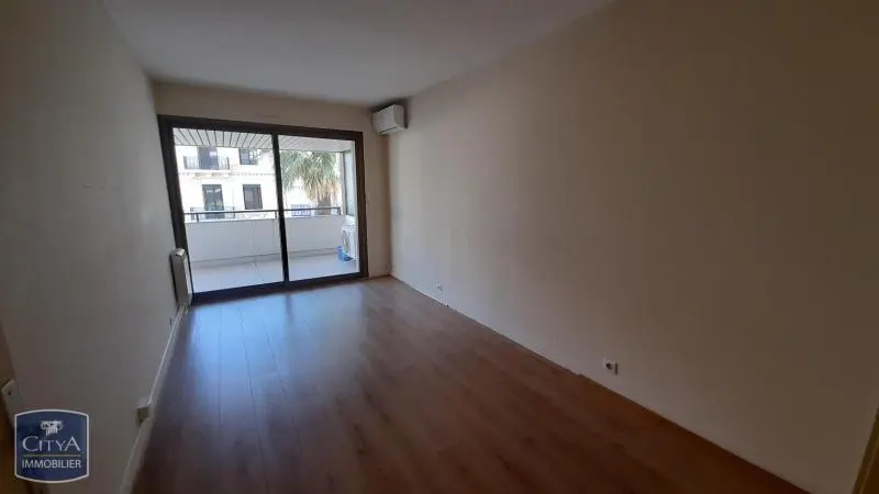 Photo 7 Appartement 2 pièces 73.7m²