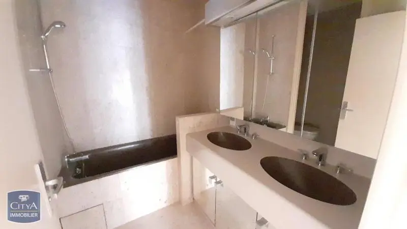 Photo 6 Appartement 2 pièces 73.7m²