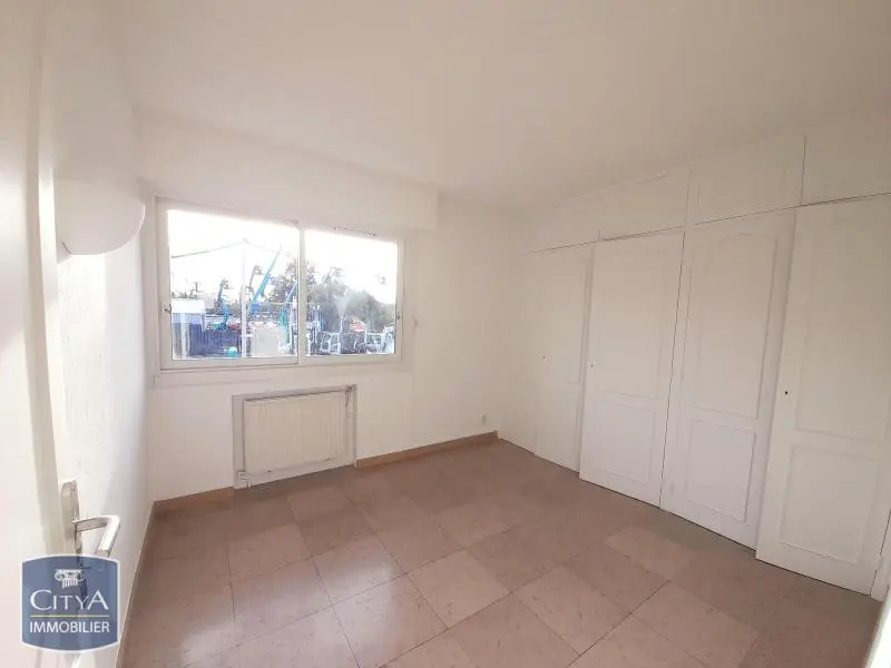 Photo 9 Appartement 5 pièces 87.92m²