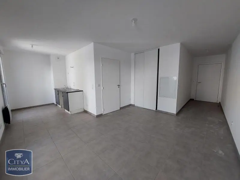 Photo 3 Appartement 1 pièce 31.15m²