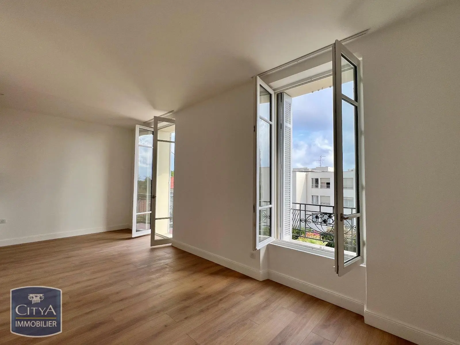 Photo 2 Appartement 3 pièces 53.48m²