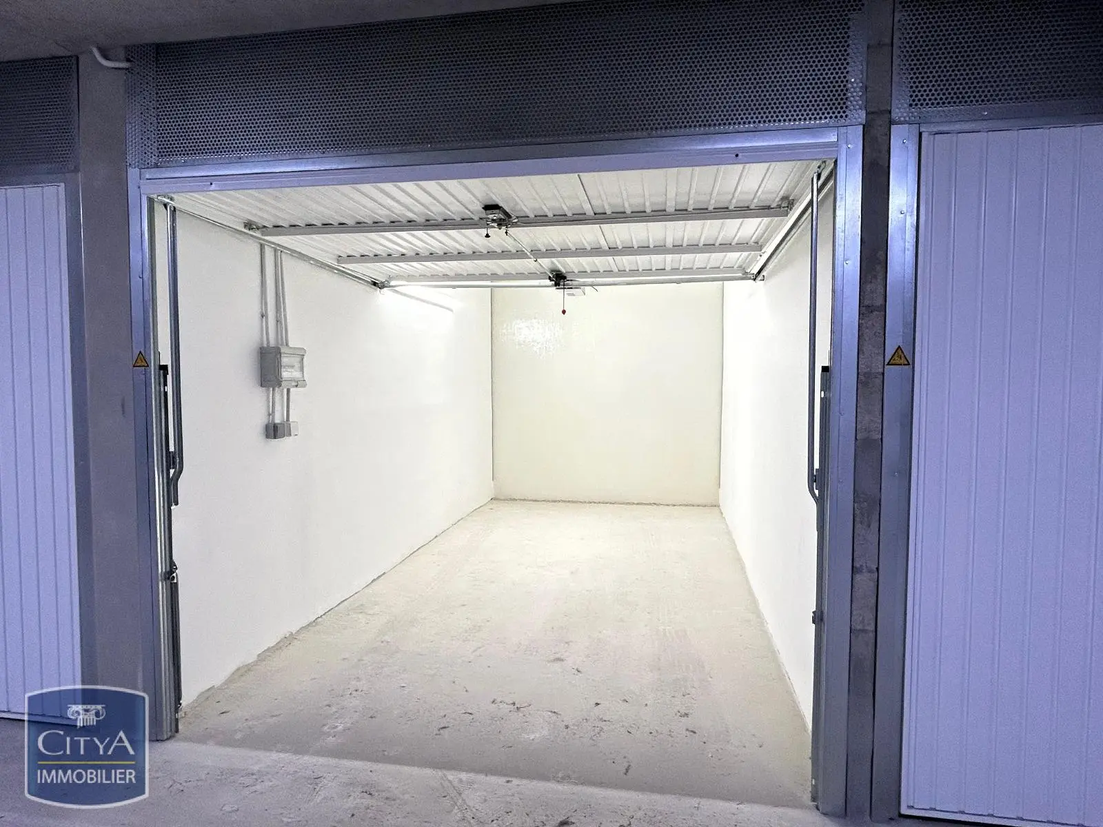 Photo 2 Parking 13m²