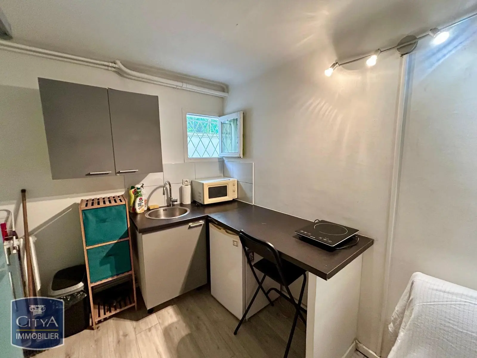 Photo 3 Appartement 1 pièce 11.99m²