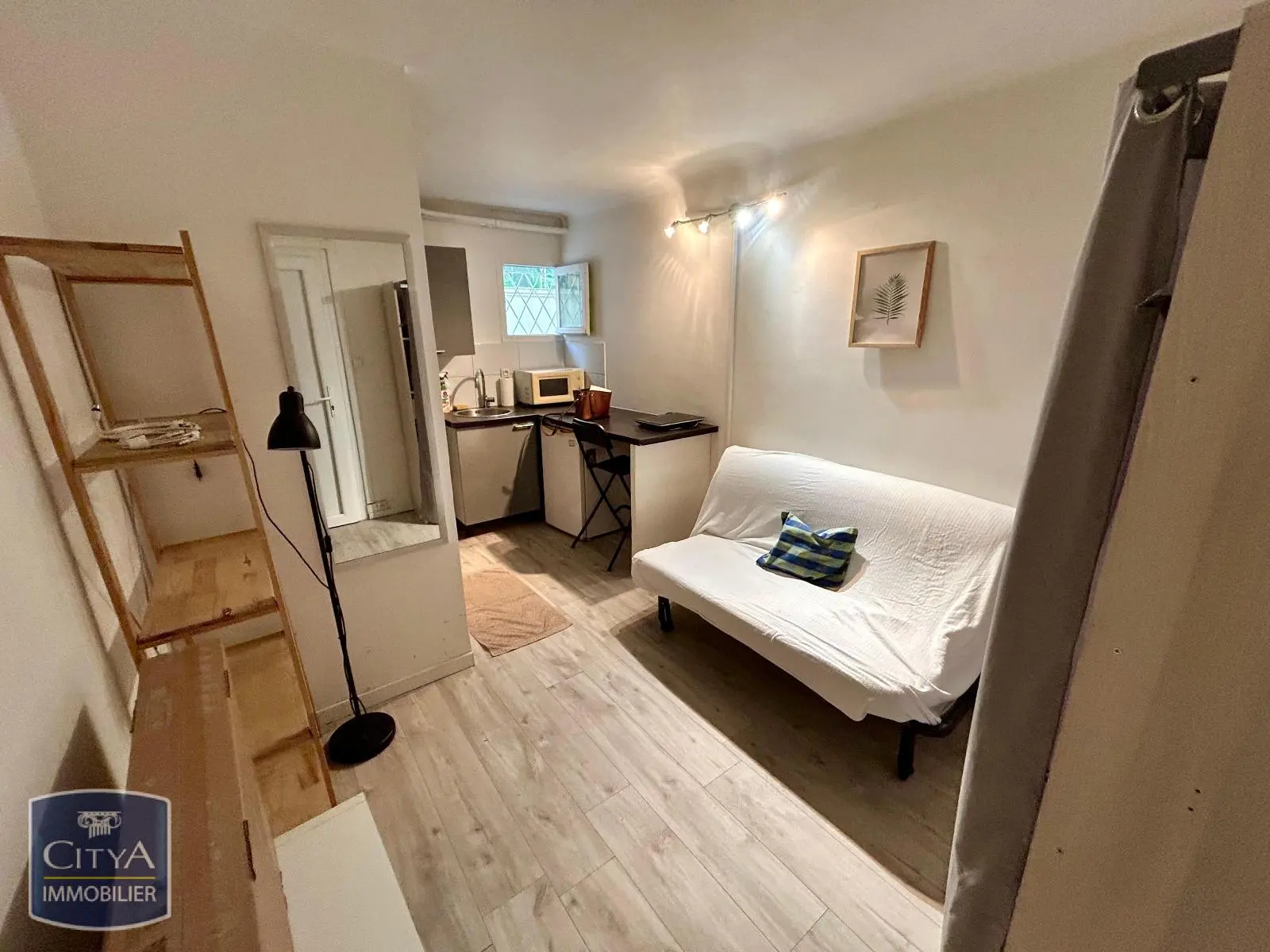 Photo 1 Appartement 1 pièce 11.99m²