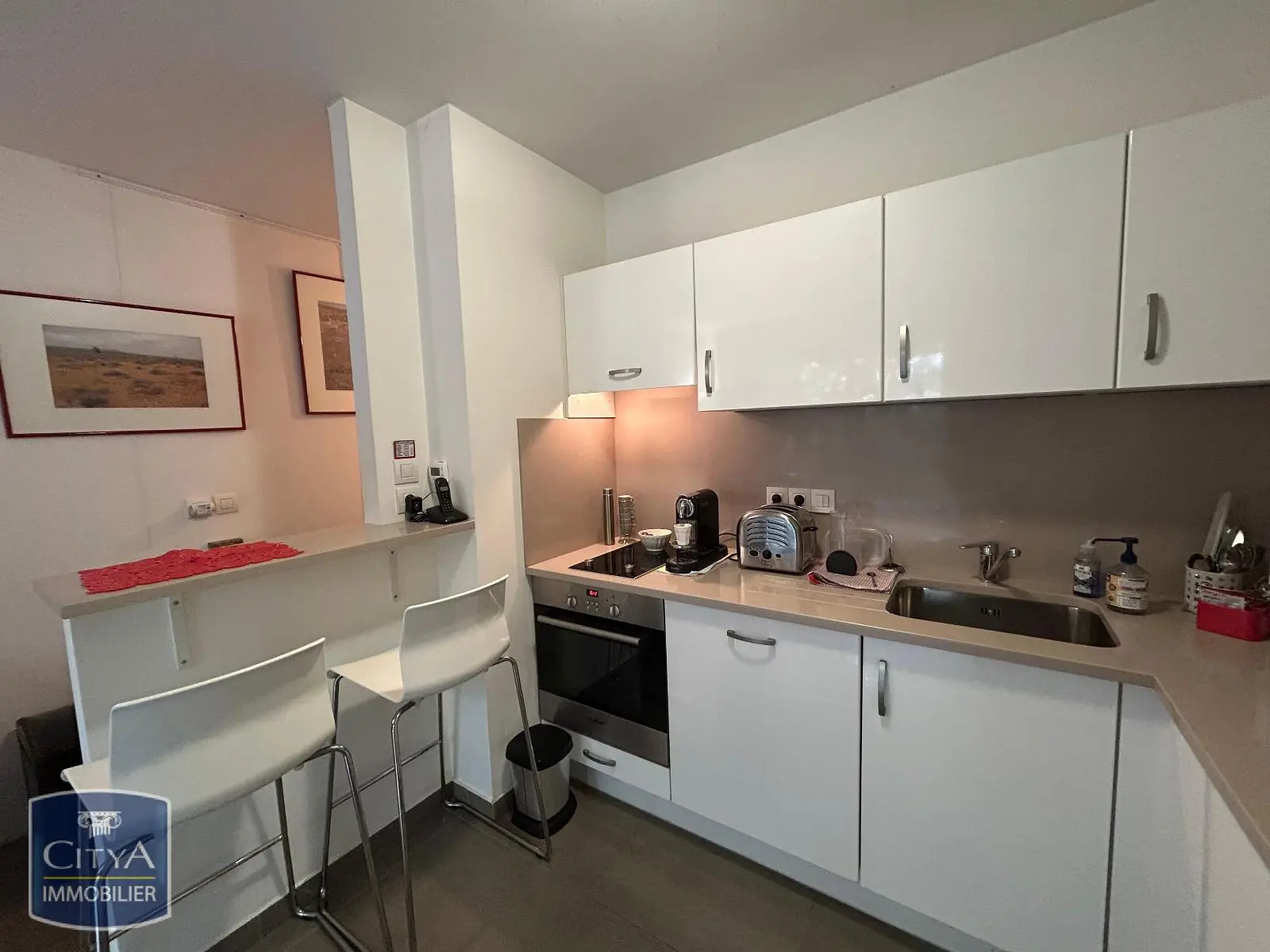 Photo 2 Appartement 1 pièce 24.86m²