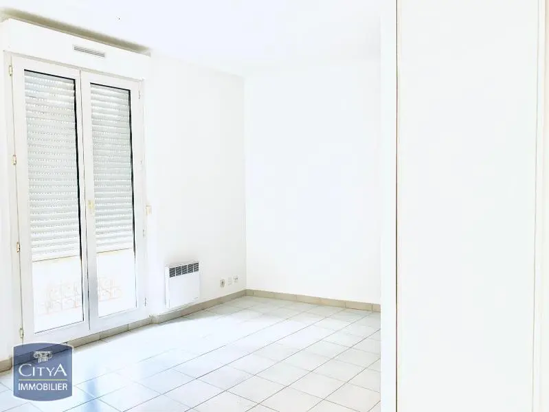 Photo 3 Appartement 2 pièces 33.33m²