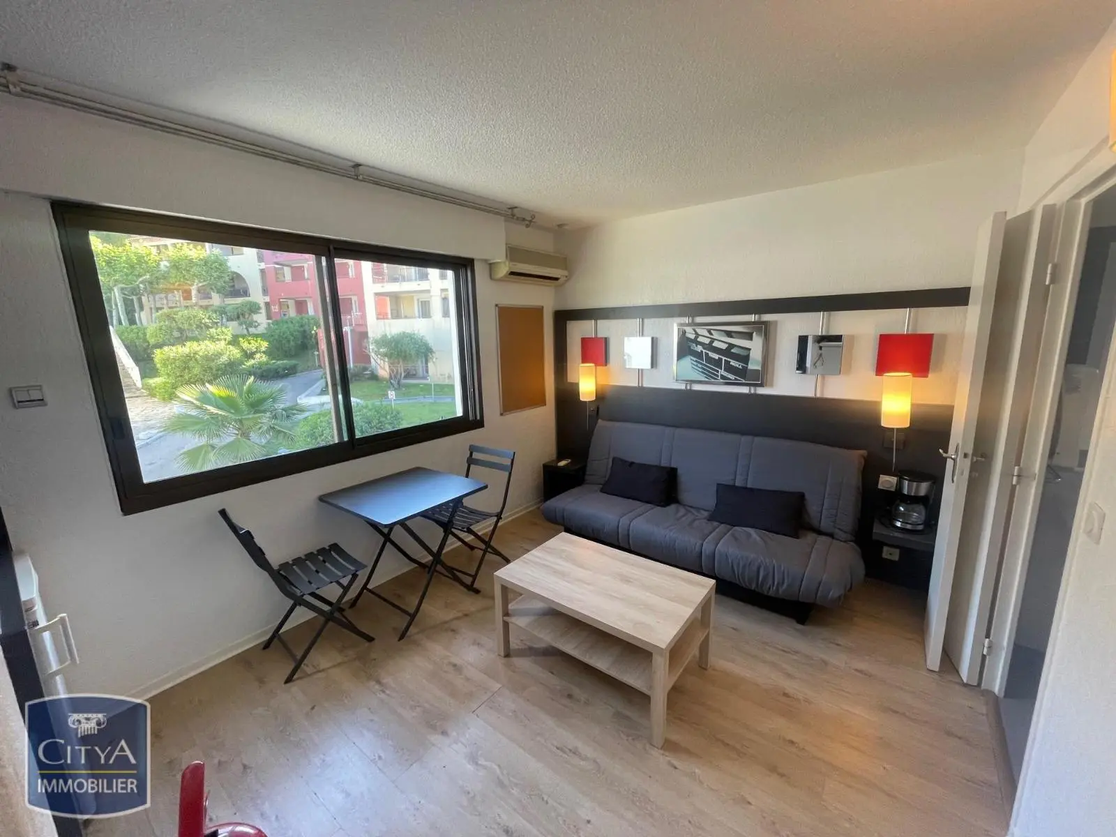 Photo 1 Appartement 1 pièce 14.97m²