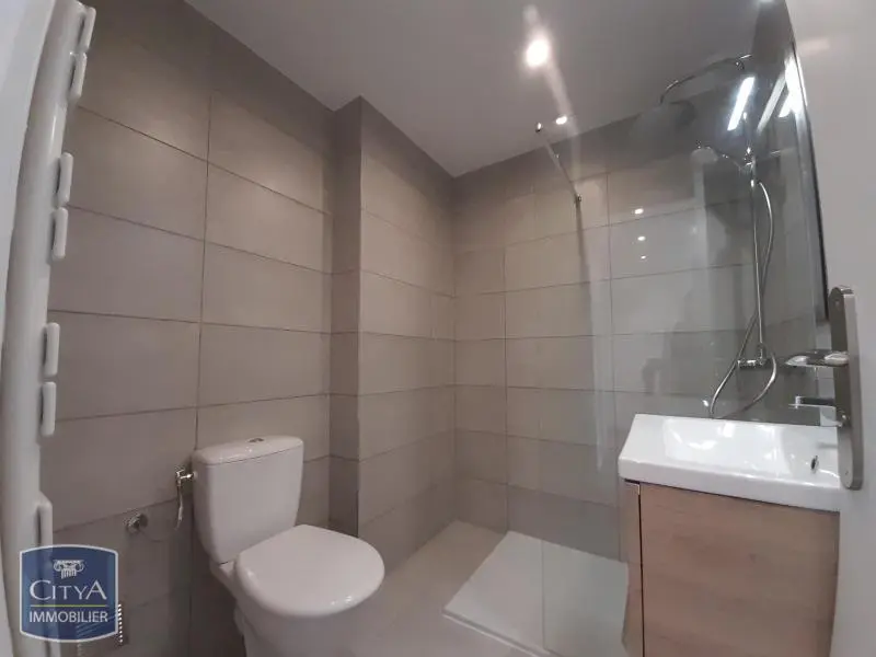 Photo 8 Appartement 1 pièce 29.87m²