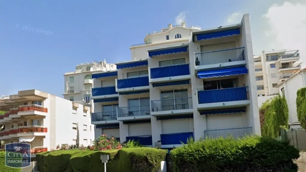 Photo 1 Parking 12m²