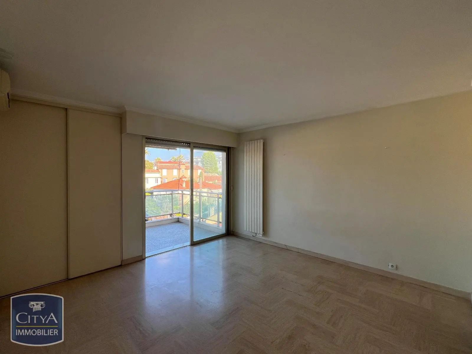 Photo 1 Appartement 1 pièce 29.05m²