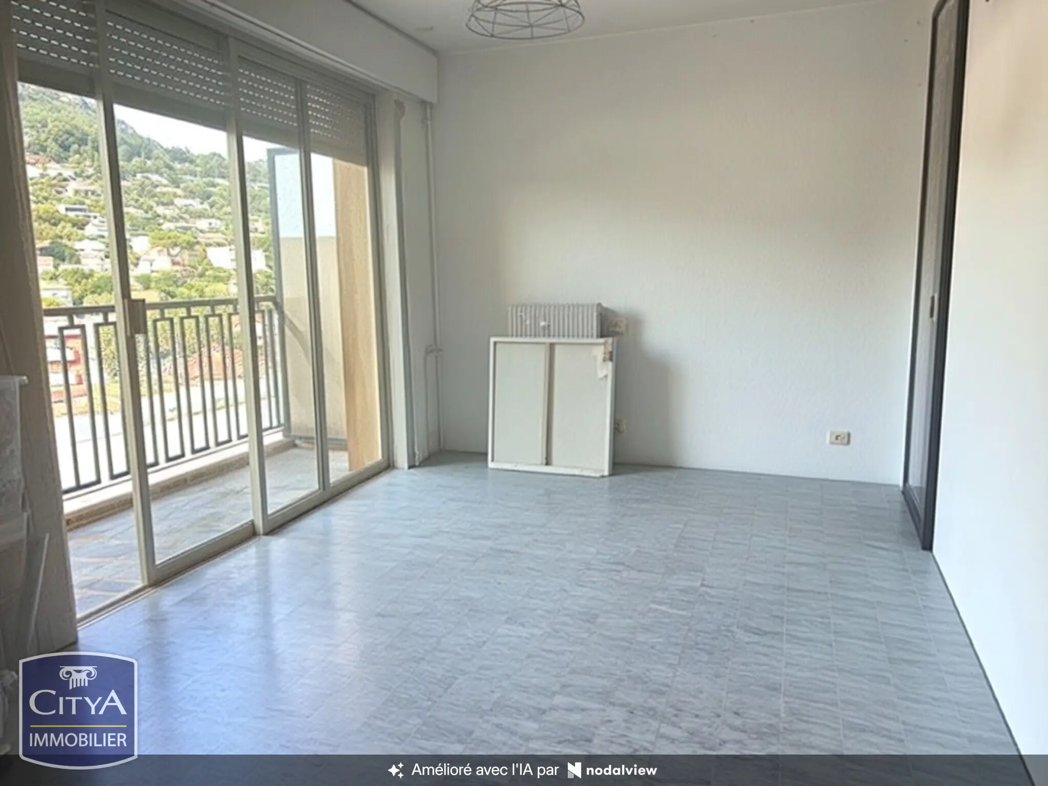 Photo 3 Appartement 1 pièce 21.75m²