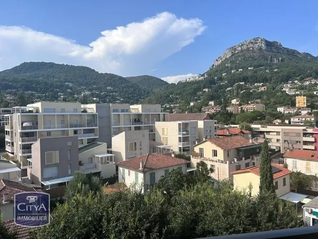Photo 1 Appartement 1 pièce 21.75m²