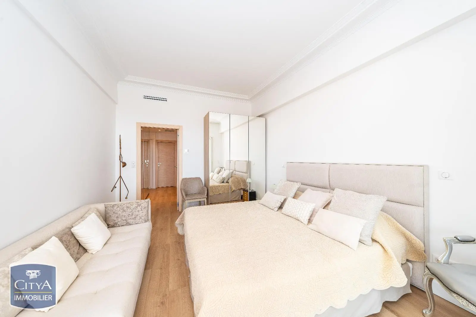 Photo 6 Appartement 2 pièces 77.12m²