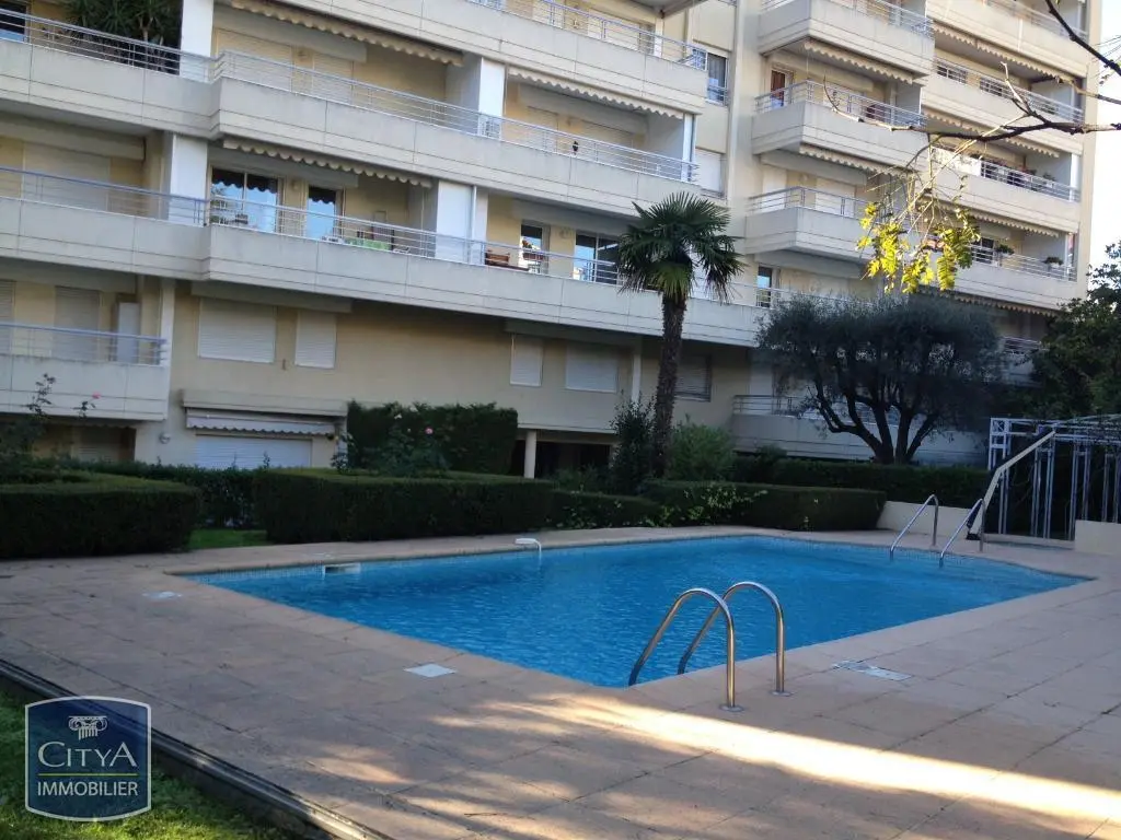 Photo 2 appartement Cannes