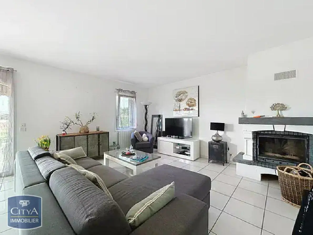 Photo 2 Maison 4 pièces 106.32m²