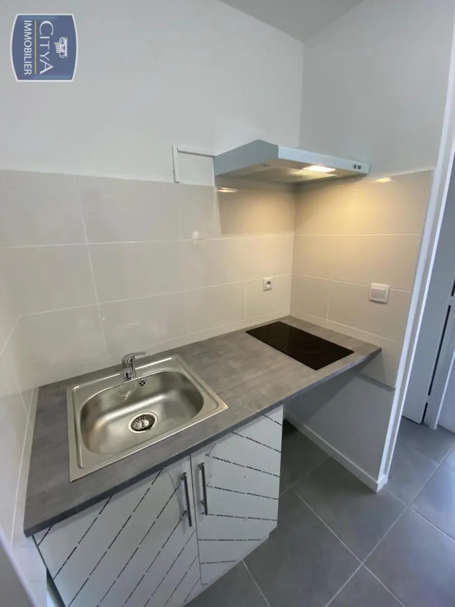 Photo 3 Appartement 1 pièce 31.18m²